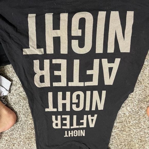 Tank top - Picture 1 of 3